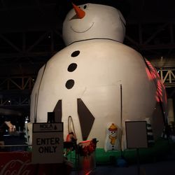 NOLA ChristmasFest - Giant Snowman to play in