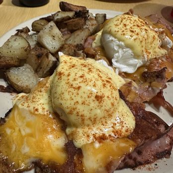 Arturo's Underground Cafe - The Travis - Cafes Near Me - Austin, Texas