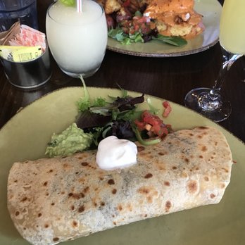 El Camion - Breakfast burrito - Mexican Near Me - New York, New York El Camion - Breakfast burrito - Mexican Near Me - New York, New York