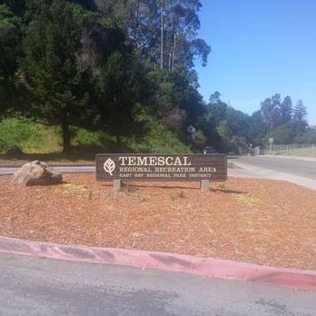 Lake Temescal - Parks Near Me - Oakland, California