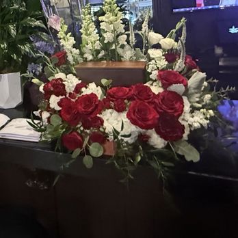Windmill Floral Expressions - Florists Near Me - Las Vegas, Nevada