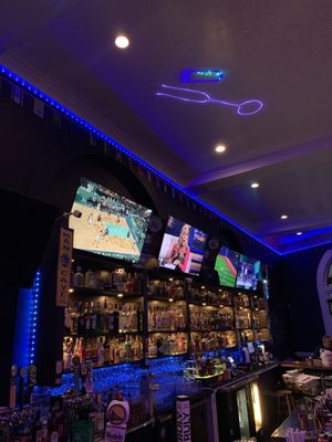 Yeti Sports Bar and Restaurant | Nepalese Indian Restaurant Berkeley by null