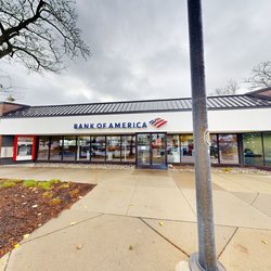 Bank of America Financial Center - Storefront