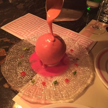Bob Bob Ricard - Eton Mess Perle sweet and refreshing - British Near Me - Soho, XGL Bob Bob Ricard - Eton Mess Perle sweet and refreshing - British Near Me - Soho, XGL