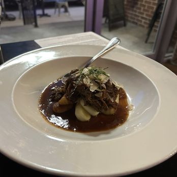 VINIA Wine & Kitchen - Oxtail with gnocchi - Wine Bars Near Me - Winter Park, Florida VINIA Wine & Kitchen - Oxtail with gnocchi - Wine Bars Near Me - Winter Park, Florida