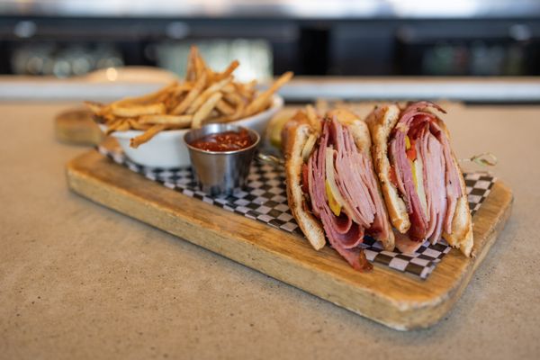 Mt. Washington Tavern by null