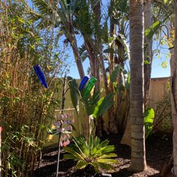 EdenView Gardening Services - Mulch and trimming