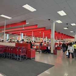 Target - Registers and self checkout