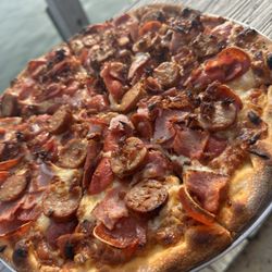 Big Mack's Kitchen & Dock Bar - The Cavey Man Meat Lovers!