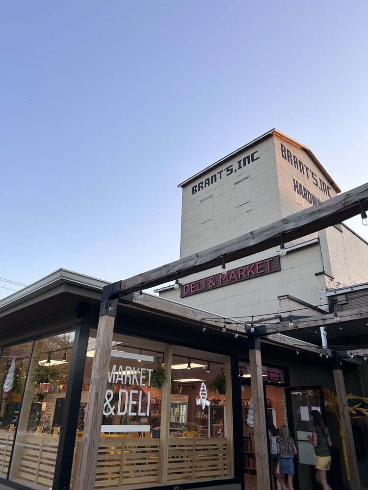 BRANT’S HARDWARE Updated October 2024 125 S Mechanic St, Lebanon, Ohio Hardware Stores