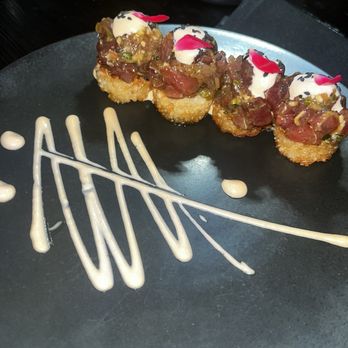 Roka Hula - Ginger tuna on crispy rice. Amazing! - Beer, Wine & Spirits Near Me - Orlando, Florida Roka Hula - Ginger tuna on crispy rice. Amazing! - Beer, Wine & Spirits Near Me - Orlando, Florida