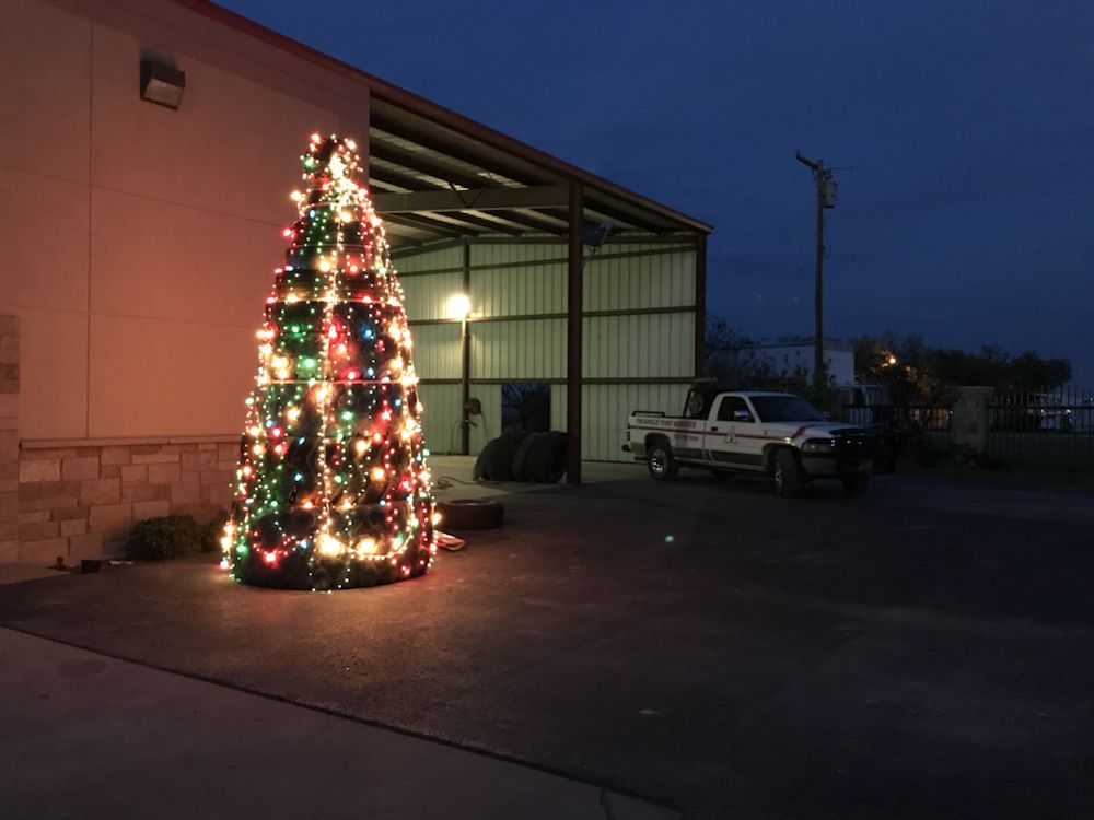 TRIANGLE TIRE SHOP Updated September 2024 18 Photos 350 N Access