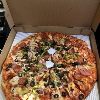 Bear Mountain Pizza - BIG BLACK BEAR PIZZA - Pizza Near Me - Squaw Valley, California