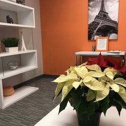 Passport Health Columbia Travel Clinic - Lobby / Waiting Room