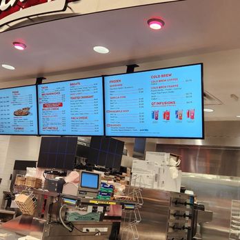 Quiktrip - Hot food selection - Gas Stations Near Me - Romeoville, Illinois