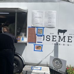 Rosemeyer Bar-B-Q - Food truck