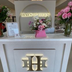 Haus of Hues Nail Lounge