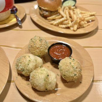 Toadstool Cafe - Garlic Knots - Cafes Near Me - Universal City, California Toadstool Cafe - Garlic Knots - Cafes Near Me - Universal City, California