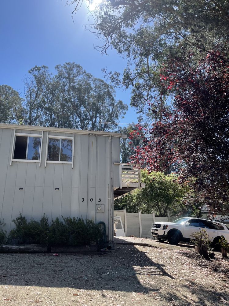 Slide of Moreno Roofing Construction & Solar