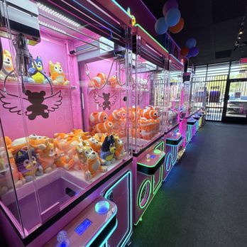 Pick Me Claw Arcade - Arcades Near Me - North Las Vegas, Nevada