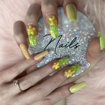 Finger Tips - Nail Salons Near Me - Raleigh, North Carolina Finger Tips - Nail Salons Near Me - Raleigh, North Carolina