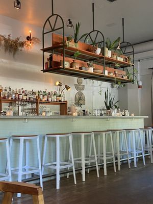 Bar West by null