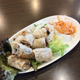 01 - Imperial Roll - 春卷 - Chả Giò 01 - Imperial Roll - 春卷 - Chả Giò