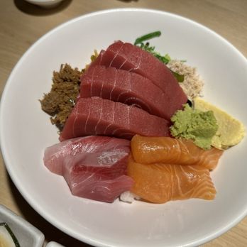 Ootoro Little Tokyo - Chirashi - Japanese Near Me - Los Angeles, California