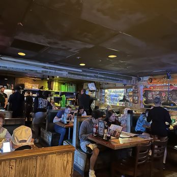 Flanigan's - Hallandale - Interior - American Near Me - Hallandale Beach, Florida Flanigan's - Hallandale - Interior - American Near Me - Hallandale Beach, Florida