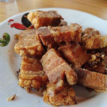Kwan Kitchen - Crispy pork - Thai Near Me - Pasadena, California