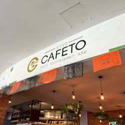 Vive Cafeto - Signage