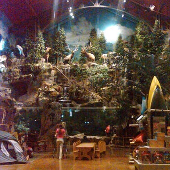 Bass Pro Shops - The huge aquarium with local fish species - Sporting Goods Near Me - Altoona, Iowa Bass Pro Shops - The huge aquarium with local fish species - Sporting Goods Near Me - Altoona, Iowa