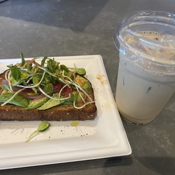 Villa Myriam Roasting - Avocado Toast and Brown Sugar shaken espesso - Coffee Roasteries Near Me - Albuquerque, New Mexico
