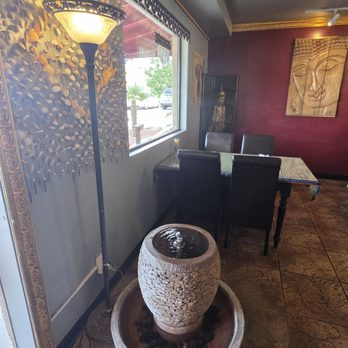 Thai Palace - Thai Near Me - Cottonwood, Arizona