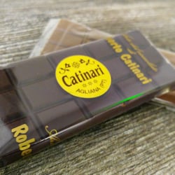 Roberto Catinari - Cioccolato Fondente (cacao 71% minimo) - dark chocolate that is smooth as silk; not a trace of sour/ bitter notes from low quality darks.