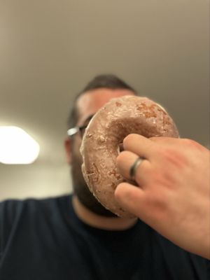 Doughnut Vault by null