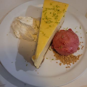 Shorebird - Key lime pie - Breakfast & Brunch Near Me - Sedona, Arizona Shorebird - Key lime pie - Breakfast & Brunch Near Me - Sedona, Arizona
