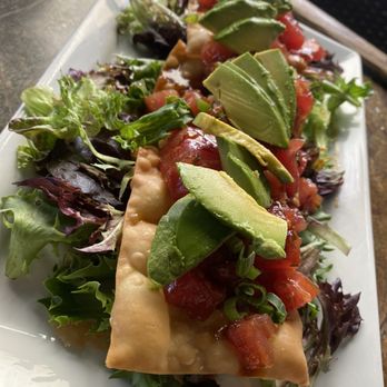 Hennessey's Tavern - Ahi Poke appetizer so good! - Irish Near Me - Carlsbad, California