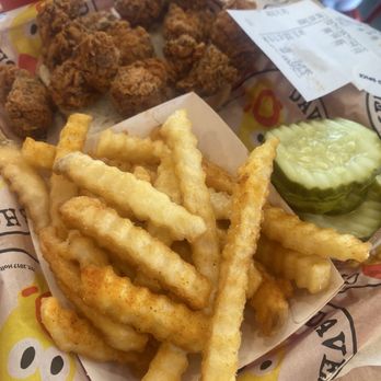Dave's Hot Chicken - Chicken 10 pc. Dave's Bites w/ Fries - Chicken Shop Near Me - Gainesville, Florida