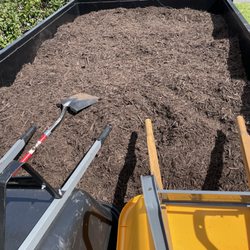 Trash Taker Junk Removal - Mulch