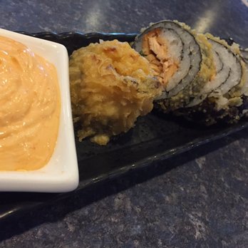 Maki Maki - Special of the day - dragon eyes roll - Japanese Near Me - Edmonton, Alberta