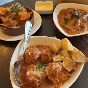 Bodega On Main - Spanish Near Me - Vancouver, British Columbia Bodega On Main - Spanish Near Me - Vancouver, British Columbia