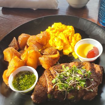 Cafe on 27 - Steak and eggs - Breakfast & Brunch Near Me - Topanga, California Cafe on 27 - Steak and eggs - Breakfast & Brunch Near Me - Topanga, California