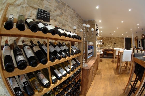 Aux Quatre Coins du Vin by null