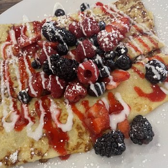B&B Cafe - Berry crepes - Breakfast & Brunch Near Me - McKinney, Texas