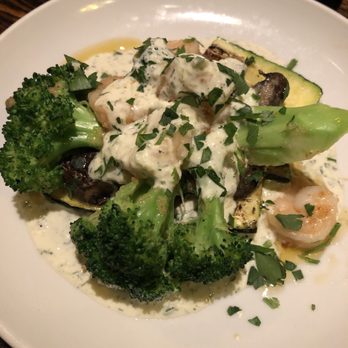 Bacari GDL - Grilled veggies were drowned in tahini sauce. - Mediterranean Near Me - Glendale, California Bacari GDL - Grilled veggies were drowned in tahini sauce. - Mediterranean Near Me - Glendale, California