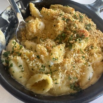 High Cotton - Lobster Mac and Cheess - Cocktail Bars Near Me - Charleston, South Carolina