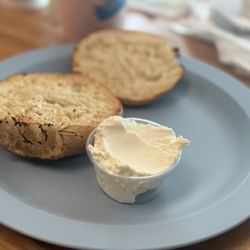 Keys Coffee - Bagel, cream cheese on side