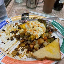 Jessie's Diner - Steak Skillet with toast