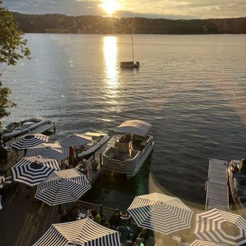 Lake House Pub & Grille - Pubs Near Me - Bomoseen, Vermont Lake House Pub & Grille - Pubs Near Me - Bomoseen, Vermont